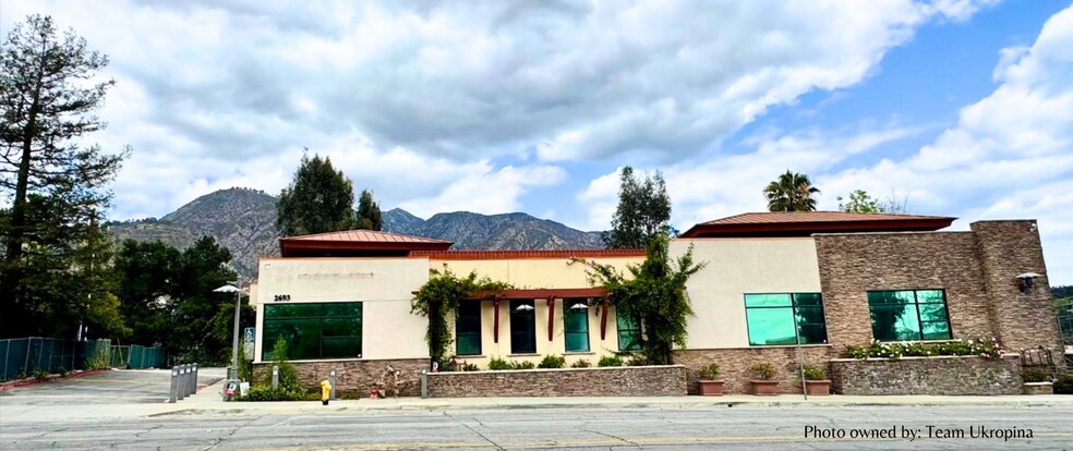Primary Photo Of 2693 E Washington Blvd, Pasadena Medical For Lease