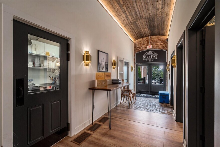 More Photos Of 114 S Broad St, Monroe General Retail For Sale