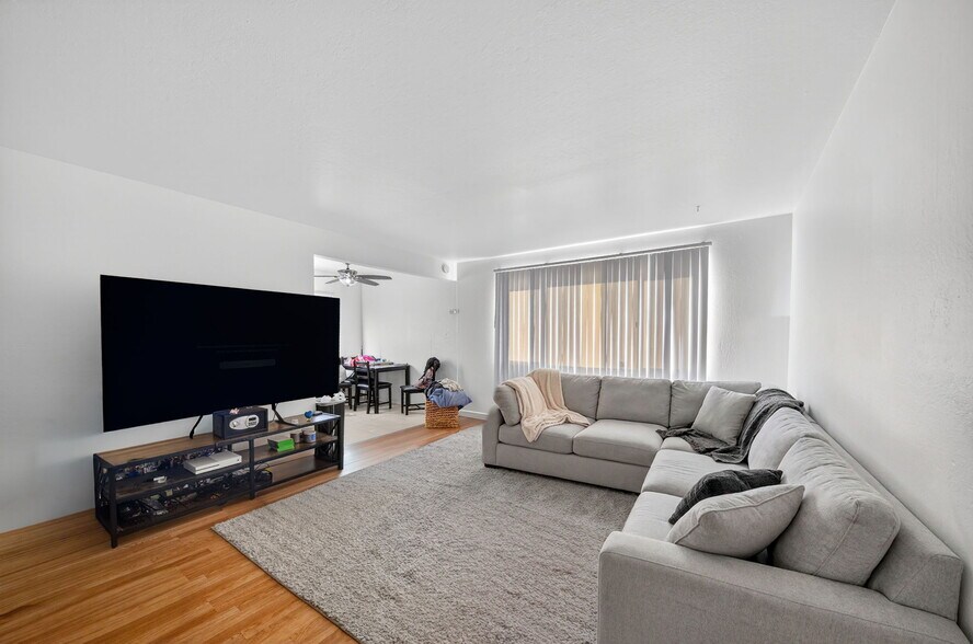 More Photos Of 22798 Vermont St, Hayward Apartments For Sale