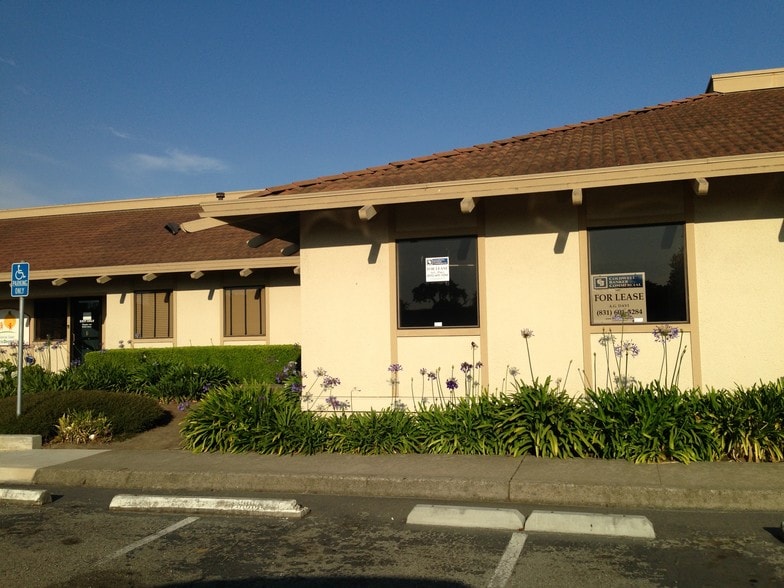 More Photos Of 911-915 Blanco Cir, Salinas Office For Lease