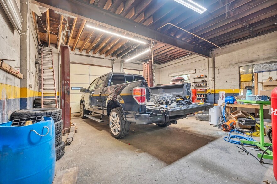 More Photos Of 1333 Delsea Dr, Deptford Auto Dealership For Sale