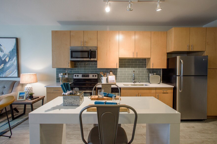 More Photos Of 2424-2434 W Caithness Pl, Denver Apartments For Lease