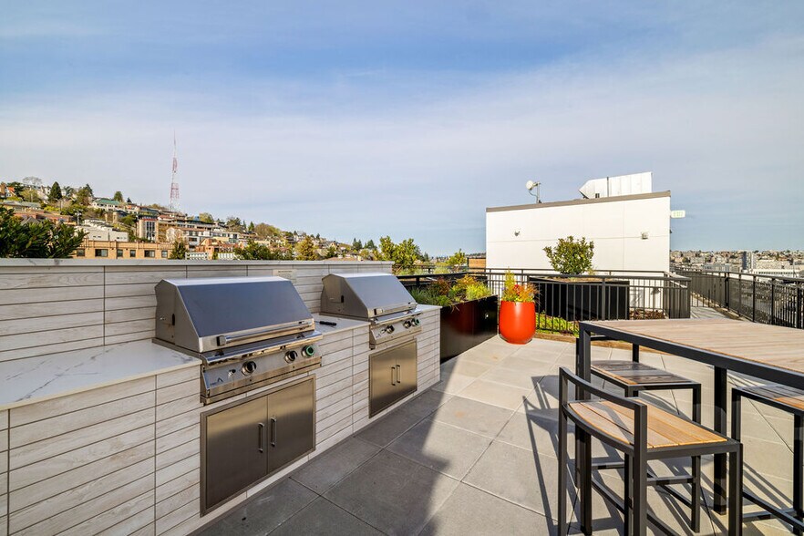More Photos Of 110 Roy St, Seattle Apartments For Lease