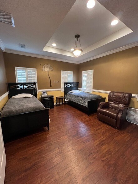 More Photos Of 16606 N Dale Mabry Hwy, Tampa Medical For Sale