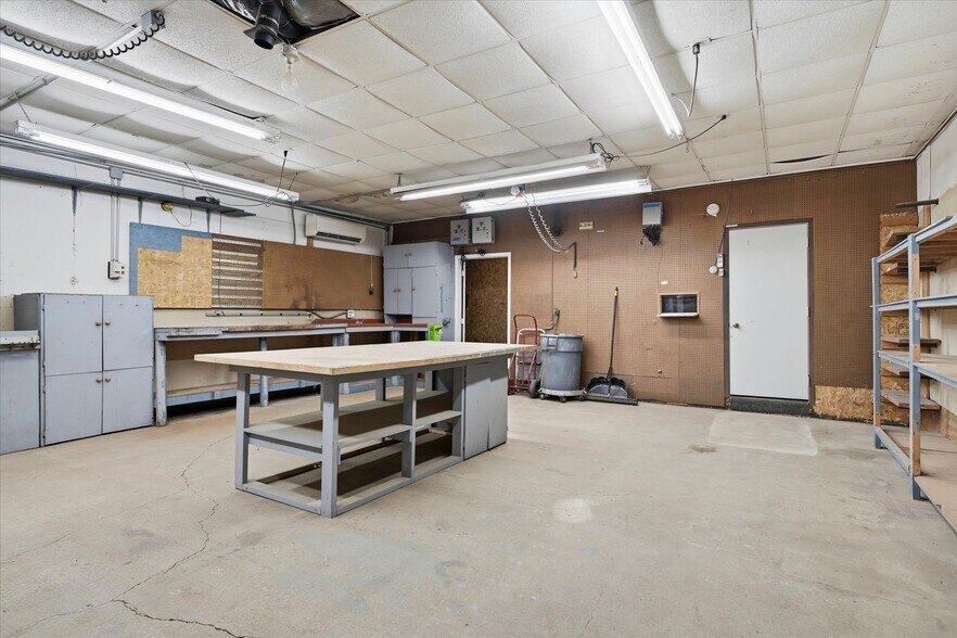 More Photos Of , Anoka Unknown For Sale