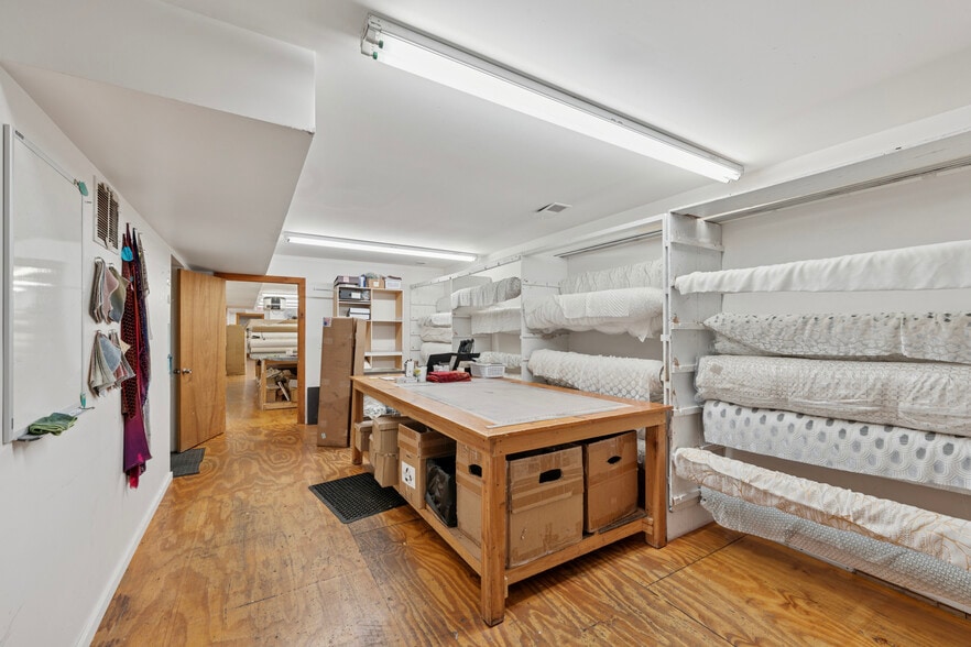 More Photos Of 1412 S Broad St, Philadelphia Storefront For Sale