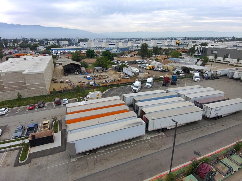 More Photos Of 11101 Calabash Ave, Fontana Truck Terminal For Sale