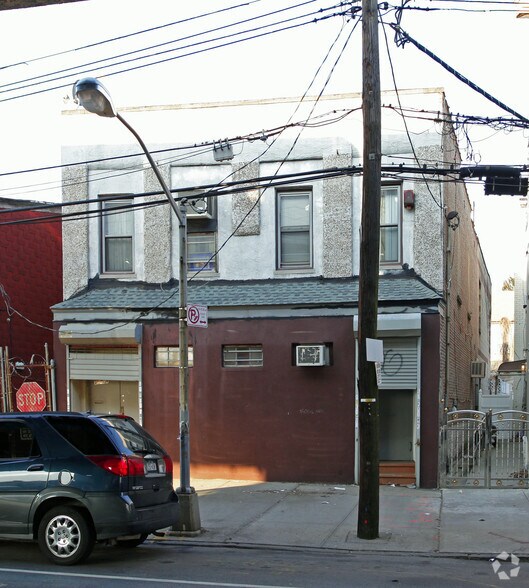 More Photos Of 4551 White Plains Rd, Bronx Storefront Retail Residential For Sale
