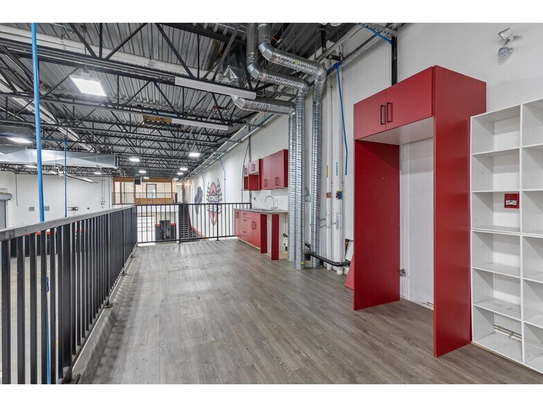 More Photos Of 45949 Rowat Av, Chilliwack Auto Repair For Sale