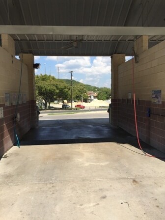 More Photos Of 602 N 1st St, Copperas Cove Carwash For Sale