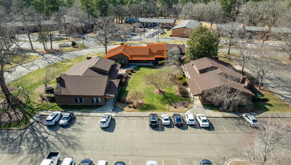 More Photos Of 1816 Front St, Durham Medical For Lease