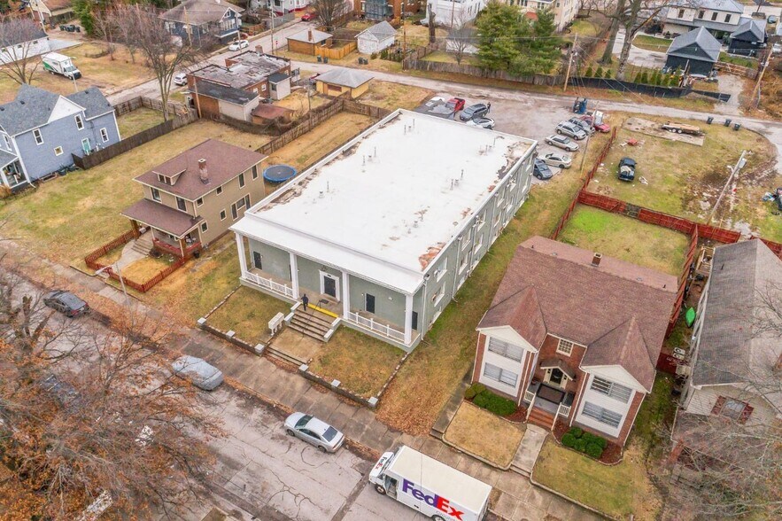 More Photos Of 1320 Parrett St, Evansville Apartments For Sale