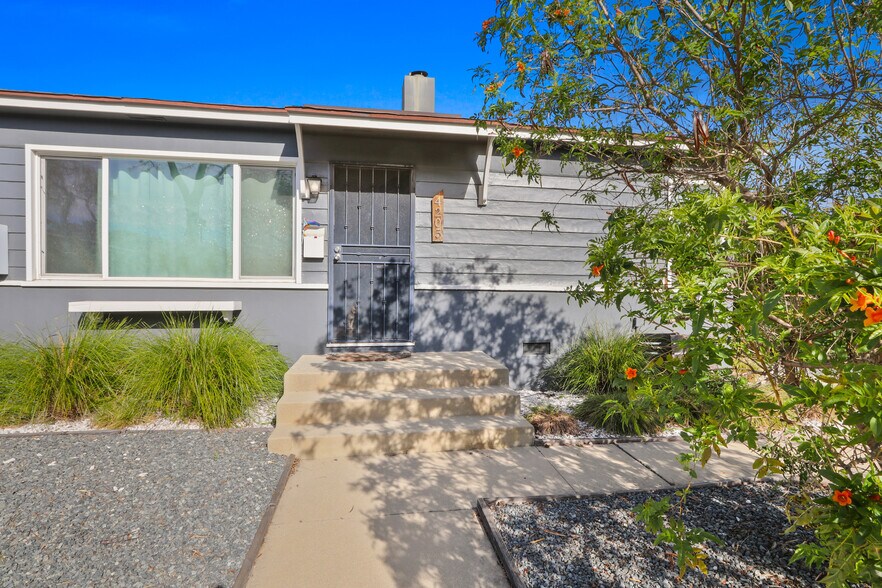 More Photos Of 4201 E Jacinto Way, Long Beach Multifamily For Sale