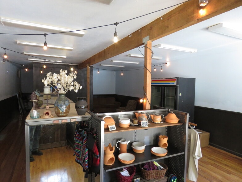 More Photos Of 23382 Crest Forest Dr, Crestline Freestanding For Sale