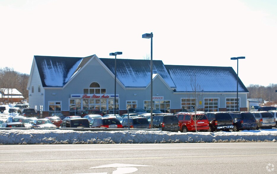 More Photos Of 451 Alfred St, Biddeford Auto Dealership For Sale