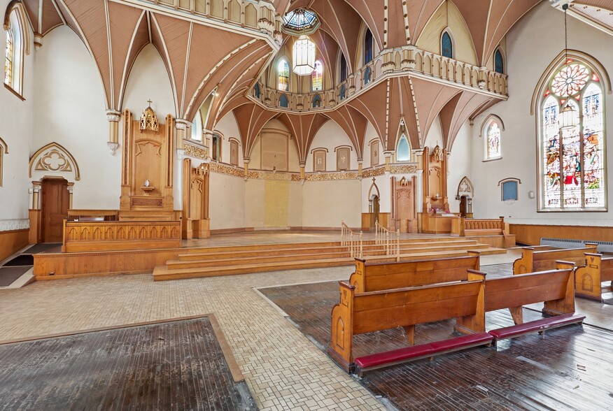 More Photos Of 193 Elk St, Buffalo Religious Facility For Sale