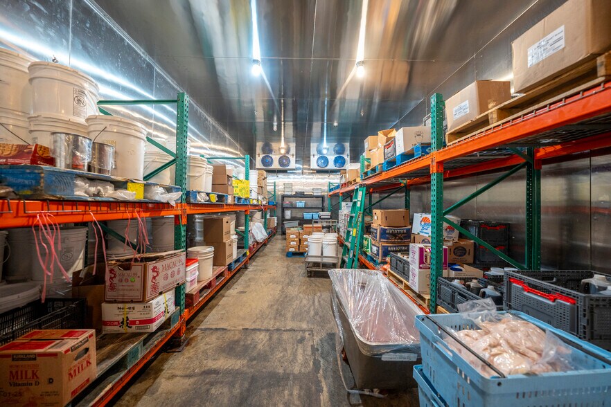 More Photos Of 429 S Palm Ave, Alhambra Food Processing For Sale