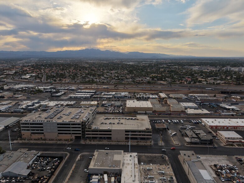 More Photos Of 1900 Industrial Rd, Las Vegas Parking Garage For Lease