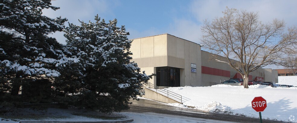 More Photos Of 1140-1146 Booth St, Kansas City Light Manufacturing For Lease