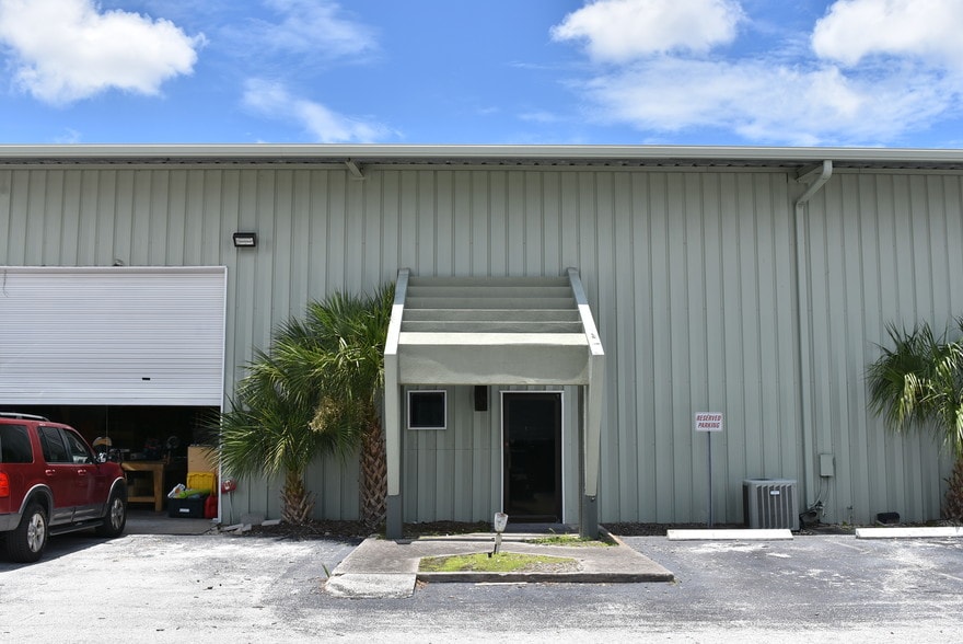 More Photos Of 12910 Automobile Blvd, Clearwater Manufacturing For Lease