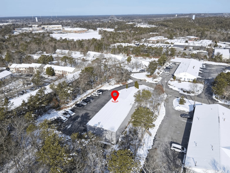 More Photos Of 7 Colonel Dr, Bourne Auto Repair For Sale