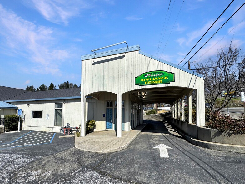 More Photos Of 640 E Main St, Grass Valley Office For Sale