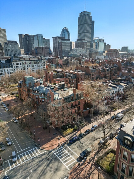 More Photos Of 164 Marlborough St, Boston Dormitory For Sale
