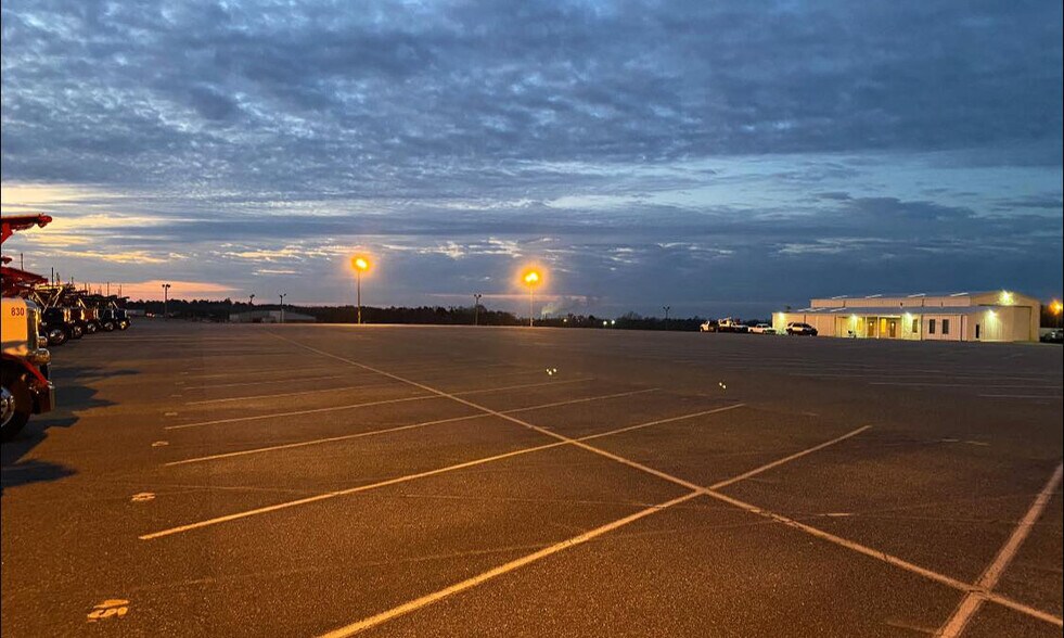 Primary Photo Of 212 Allen Rd, Commerce Land For Lease