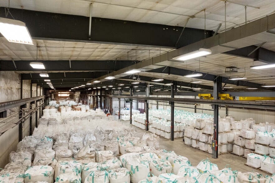 More Photos Of 400 Cherry St, Kasota Manufacturing For Sale