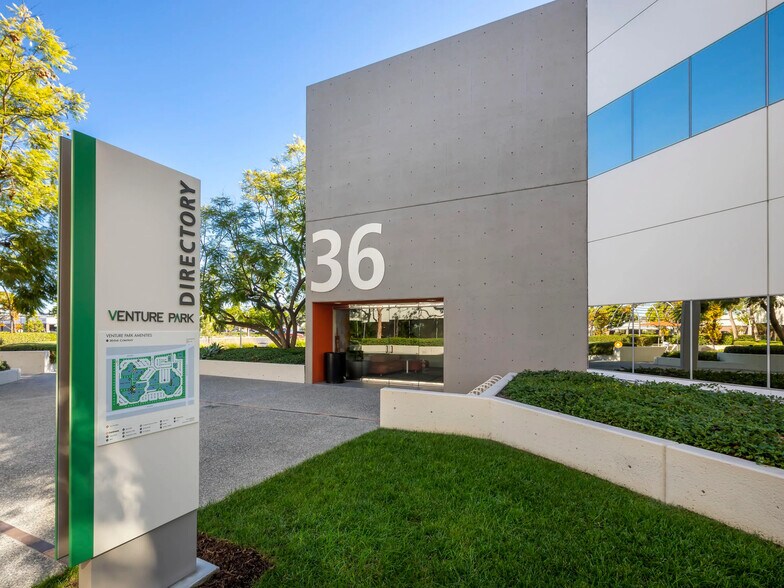 More Photos Of 2 Executive Cir, Irvine Unknown For Lease