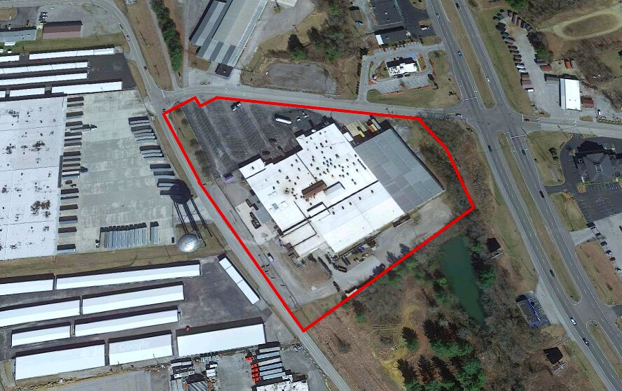 More Photos Of 1383 Industrial Blvd, Crossville Manufacturing For Sale