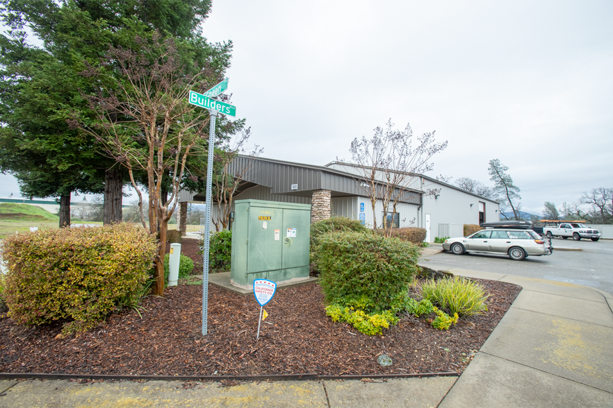 More Photos Of 1691 Zachi Way, Redding Specialty For Sale