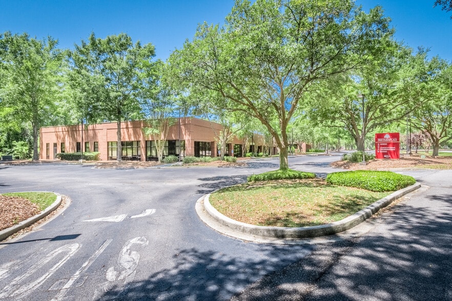 More Photos Of 3860 Faber Place Dr, North Charleston Office For Lease