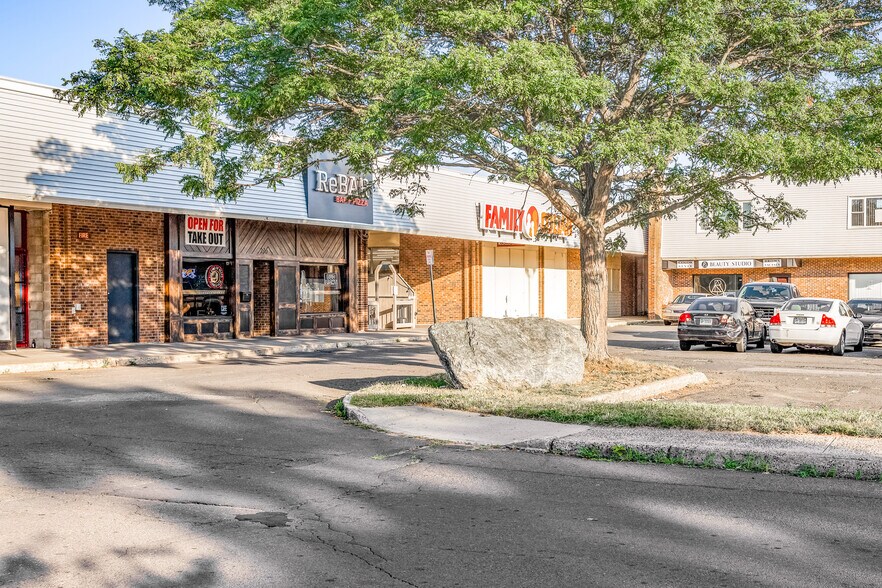 More Photos Of 250 Captain Thomas Blvd, West Haven Unknown For Lease