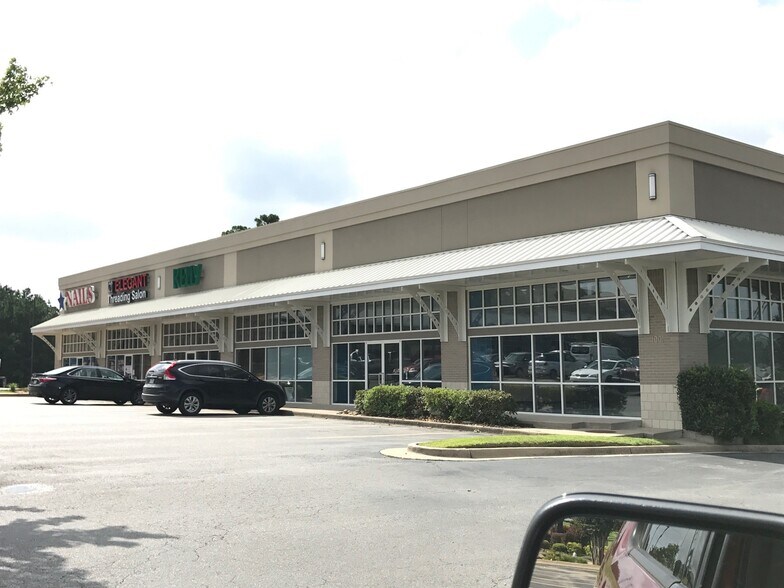 801 Bowman Rd, Little Rock, AR 72211 For Lease