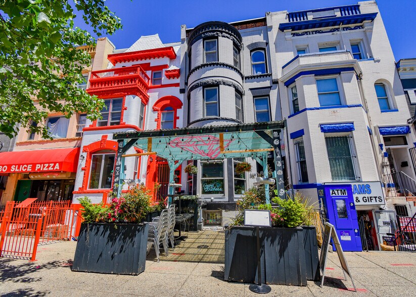 More Photos Of 2337 18th St NW, Washington Storefront Retail Residential For Lease