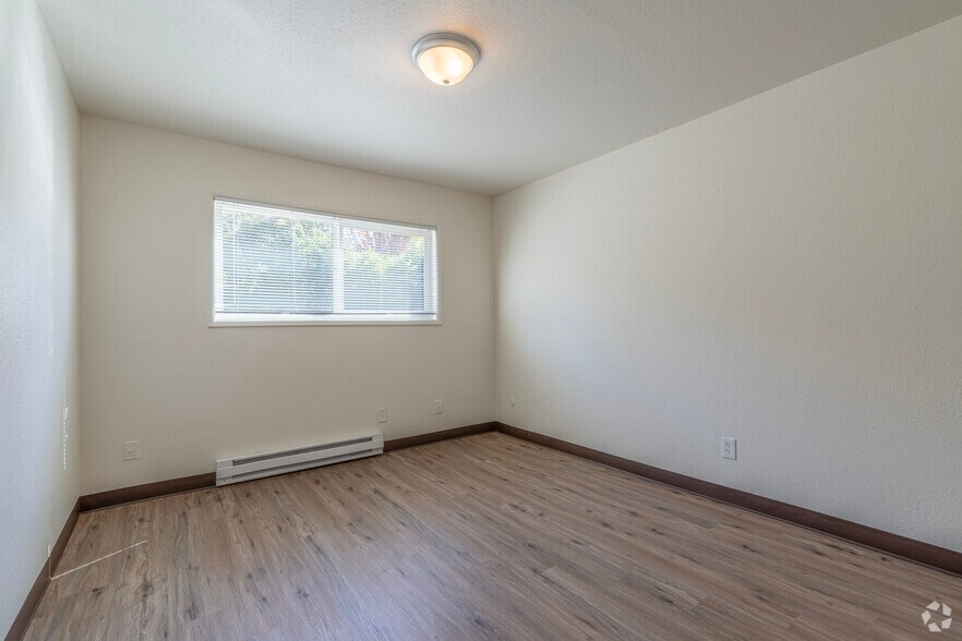 More Photos Of 2510-2560 Broadway St NE, Salem Apartments For Sale