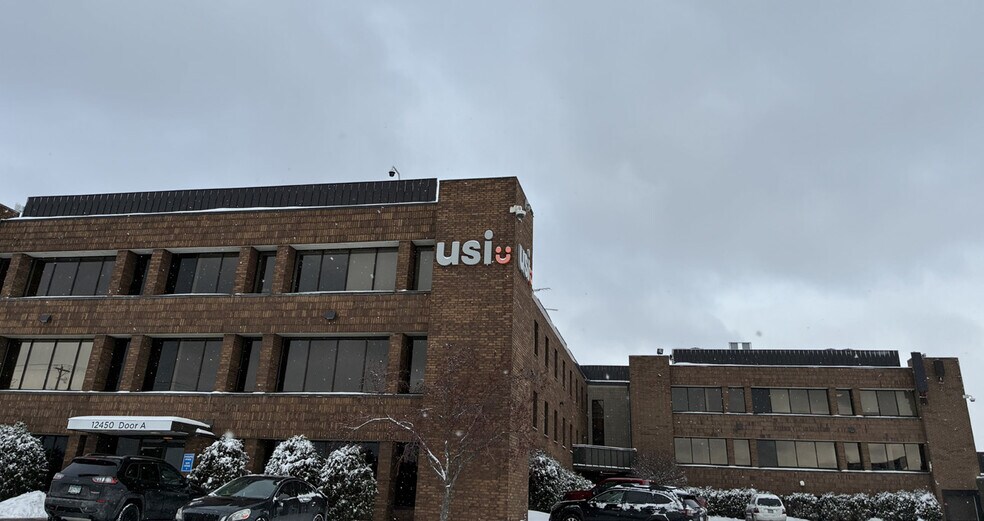 Primary Photo Of 12400 Wayzata Blvd, Minnetonka Office For Lease
