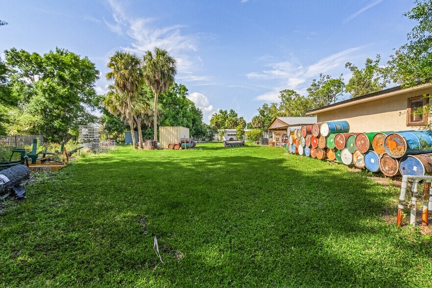 More Photos Of 17131 Slater Rd, North Fort Myers Land For Sale