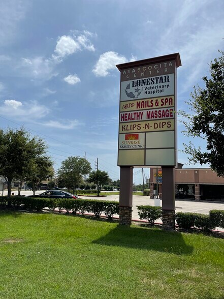 More Photos Of 6725 Atascocita Rd, Humble Unknown For Lease