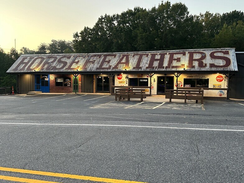 More Photos Of 3746 Mount Pleasant Rd, Sherrills Ford Restaurant For Sale