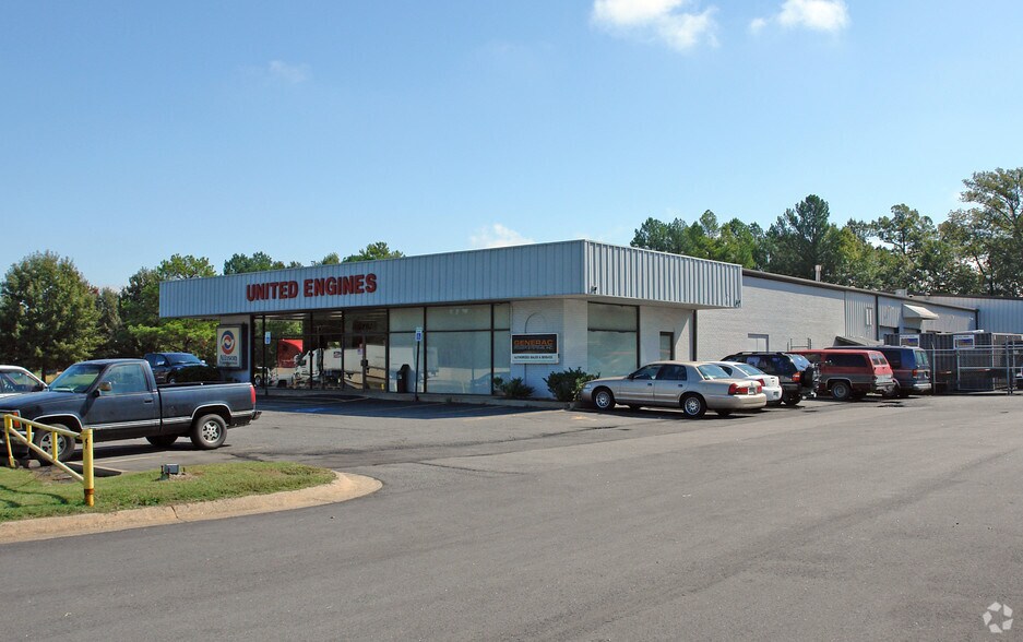 Primary Photo Of 9401 I-30 Hwy, Little Rock Service For Lease