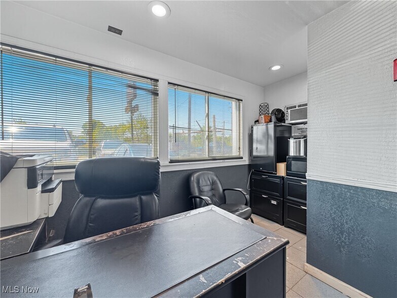 More Photos Of 1775 Main St, Niles Auto Repair For Sale