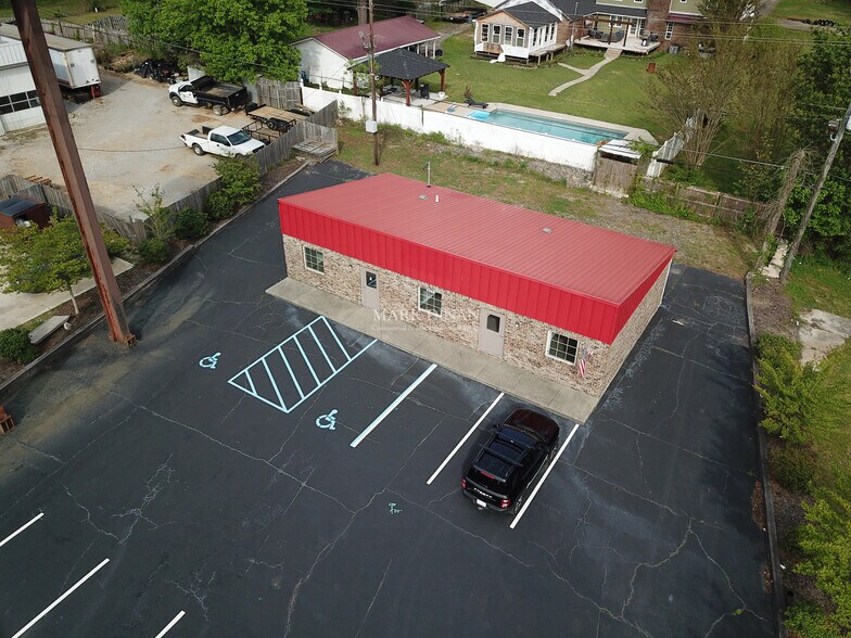 More Photos Of 1334 1st St N, Alabaster General Retail For Lease