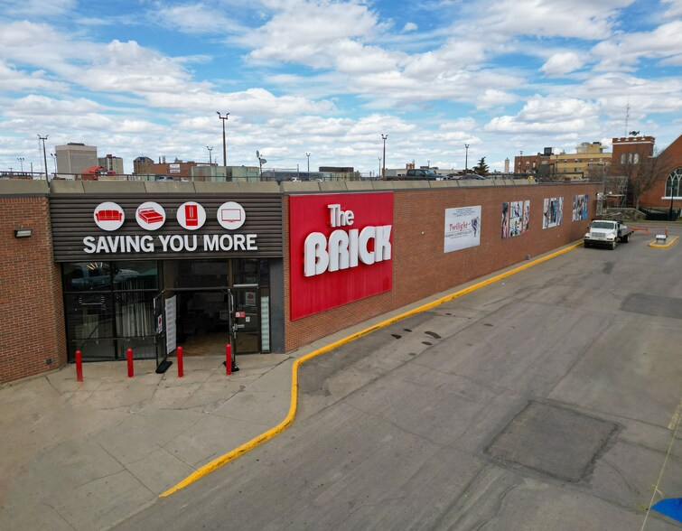More Photos Of 1403 Central Ave, Prince Albert General Retail For Sale