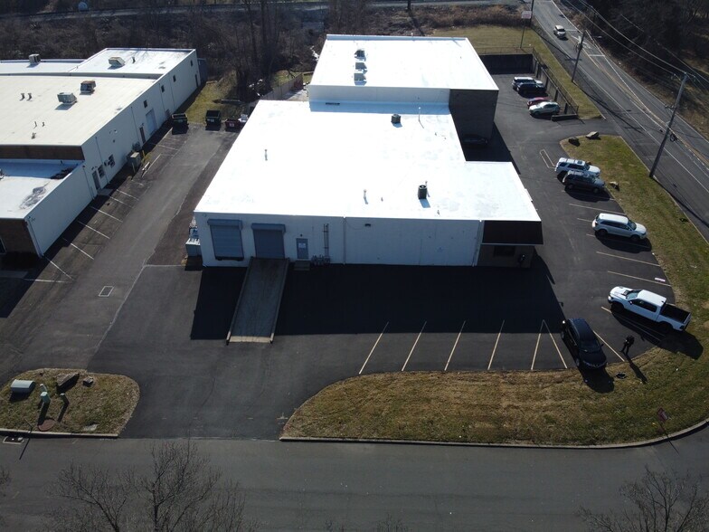 More Photos Of 1615 Bustleton Pike, Feasterville Trevose Warehouse For Lease