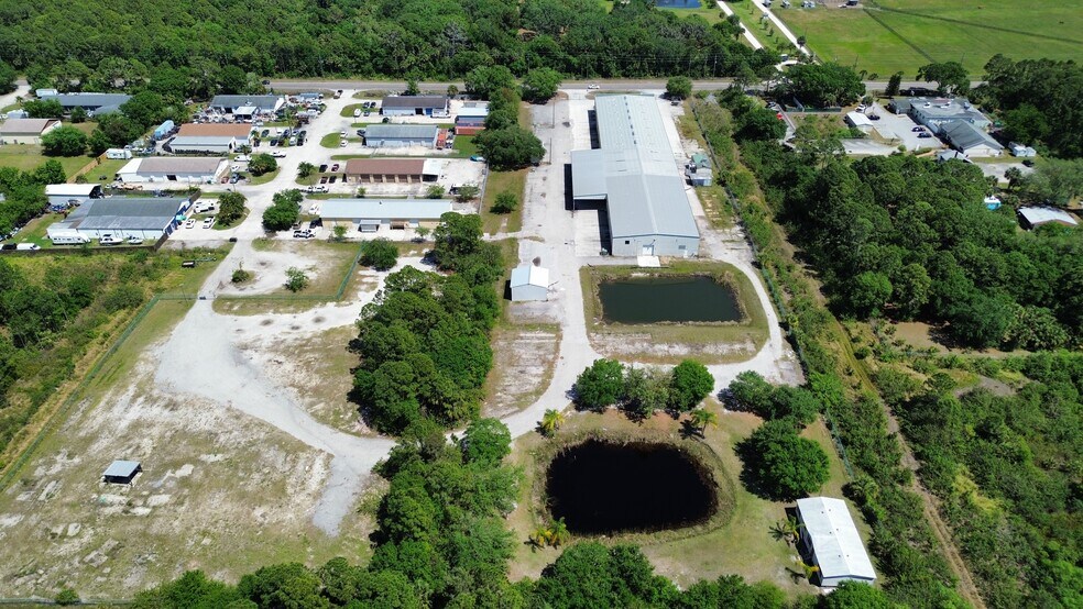 More Photos Of 1060 Cox Rd, Cocoa Warehouse For Lease