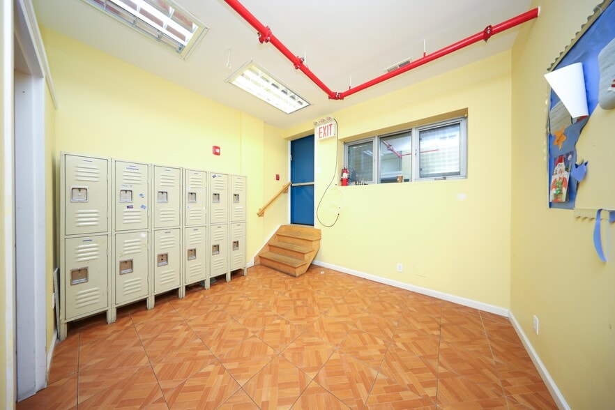 More Photos Of 343 Sand Ln, Staten Island Daycare Center For Sale