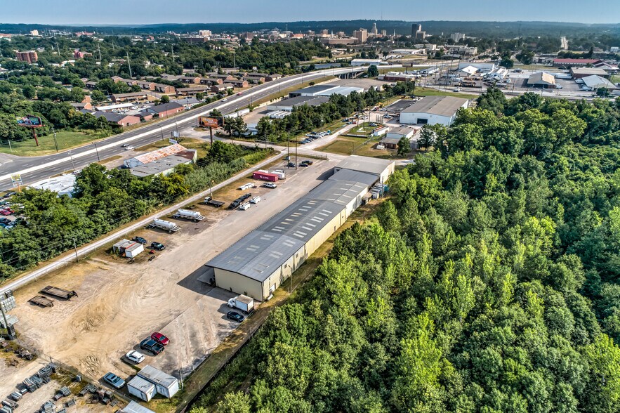 More Photos Of 1242 Nowell Dr, Augusta Warehouse For Sale