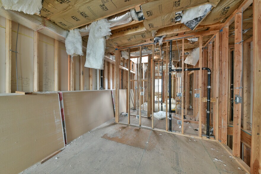 More Photos Of 1808 Frankford Ave, Philadelphia Storefront Retail Residential For Sale